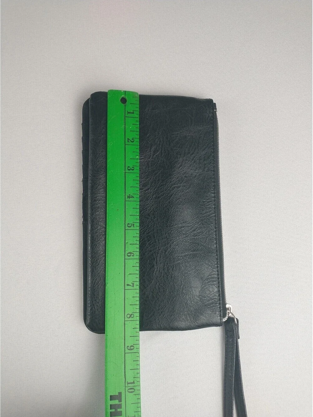 kenneth cole reaction Clutch, Wallet, Organizer Black/White Faux Leather